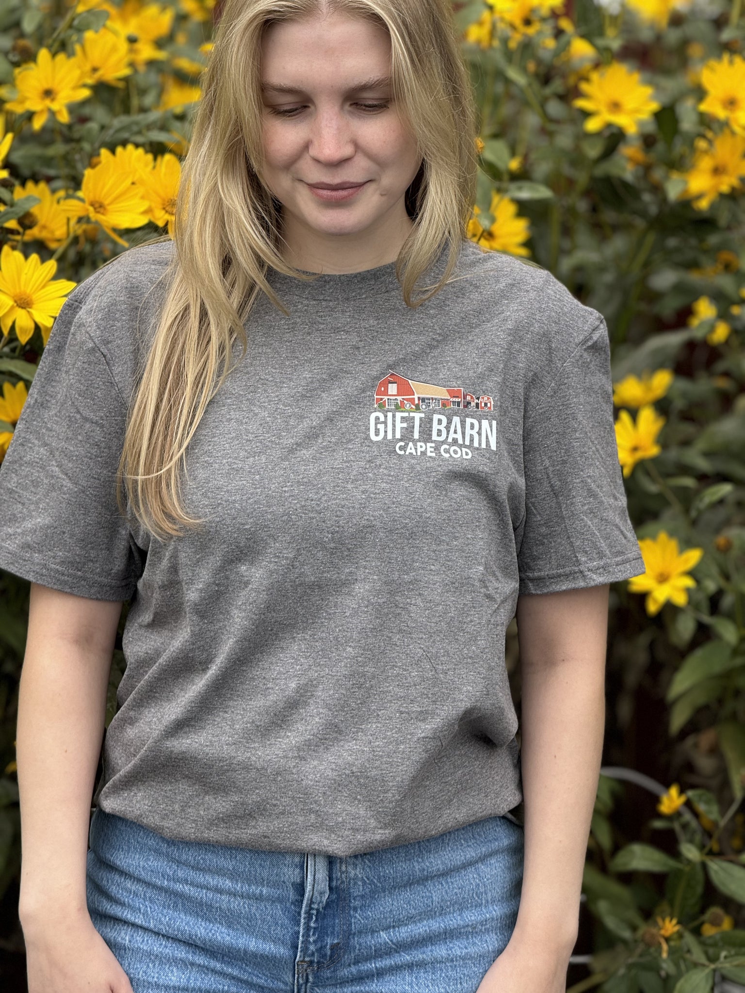 Adult Gift Barn Rabbit Tee – Cape Cod Gift Barn