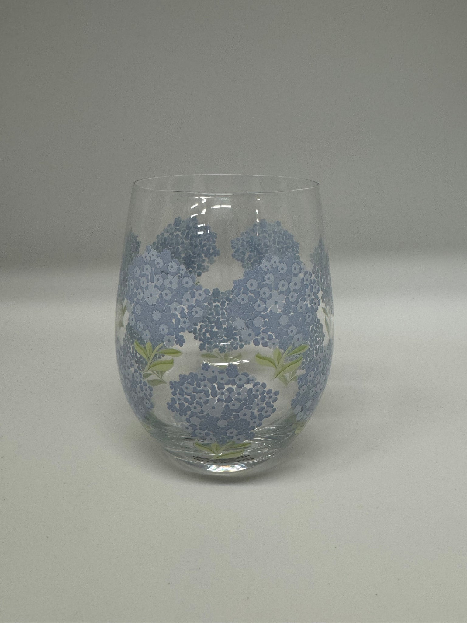 Hydrangea Wine Glass