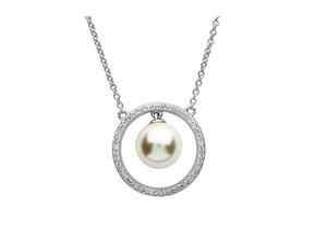 Pearl Drop Necklace